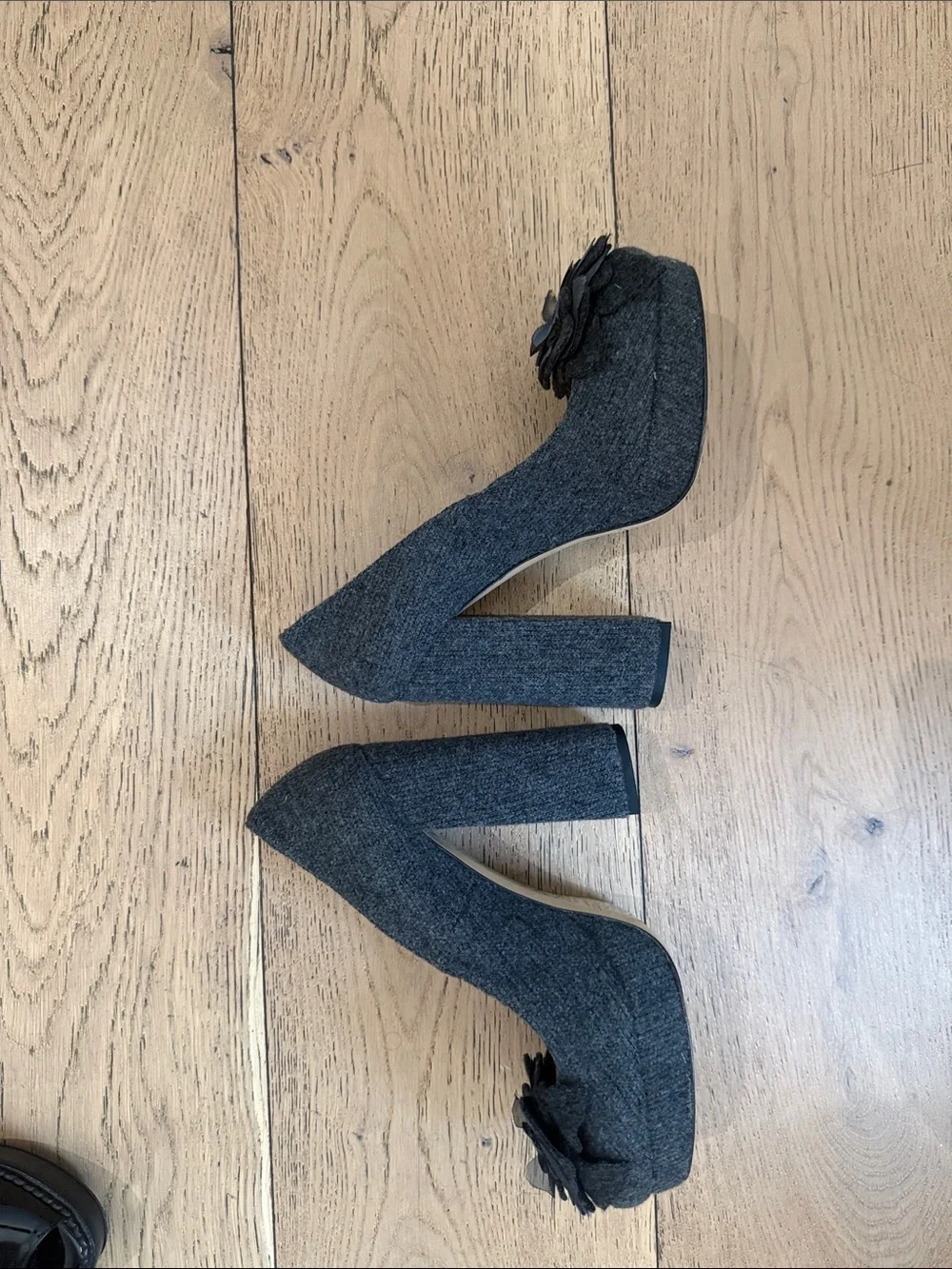 Twin-Set Gray Wool Floral Pump Heels